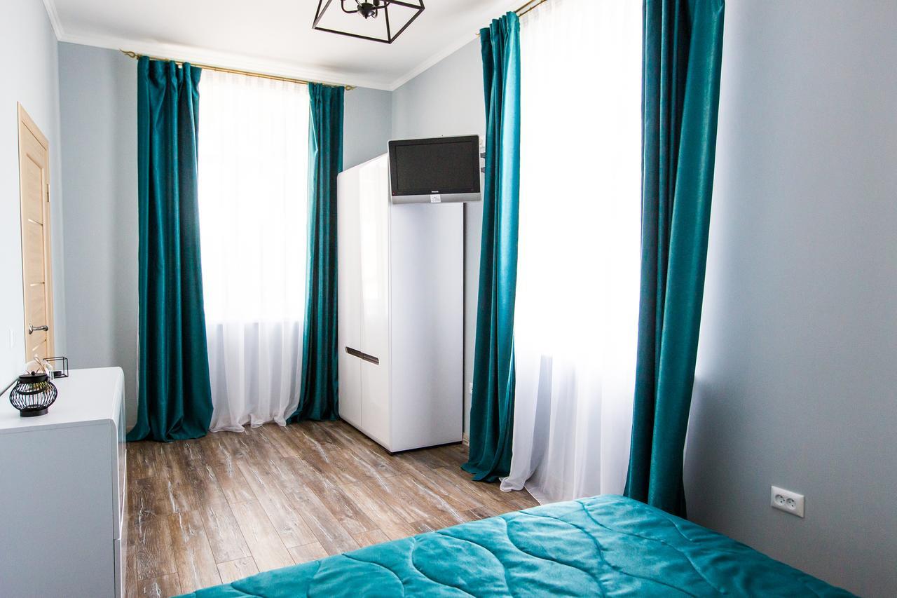 1 Bedroom Apartment Near Elizabeth'S The Cathedral Leópolis Exterior foto